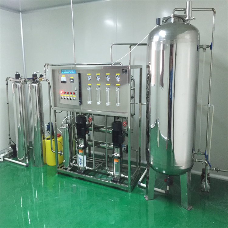矿泉水灌装机：提升生产效率的关键利器